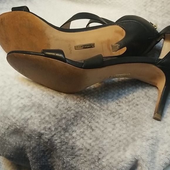 Louise et cie strappy heel with gold zipper - Picture 7 of 7